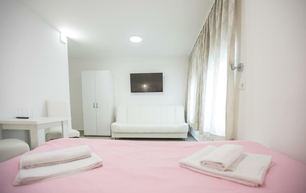 Pansion Kipovi Bed & Breakfast Tuzla Eksteriør bilde