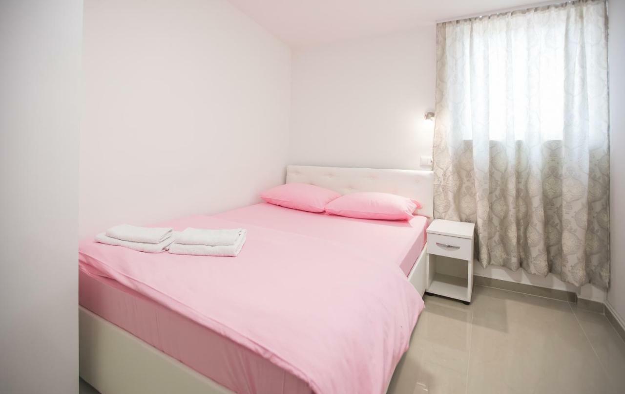 Pansion Kipovi Bed & Breakfast Tuzla Eksteriør bilde